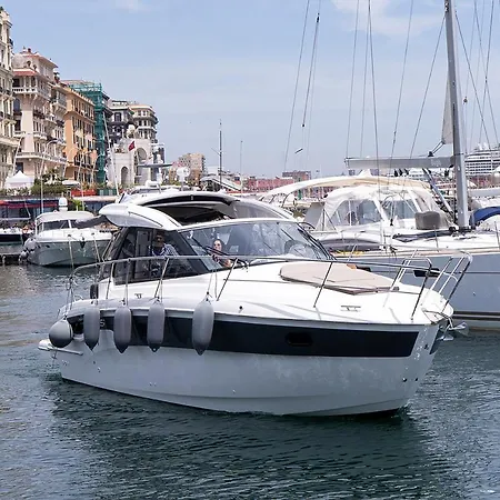 Royal House Centro, By Clapa Group 3*