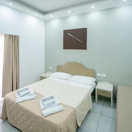 Royal House Centro, By Clapa Group 나폴리