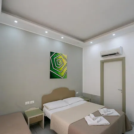 Royal House Centro, By Clapa Group 3*